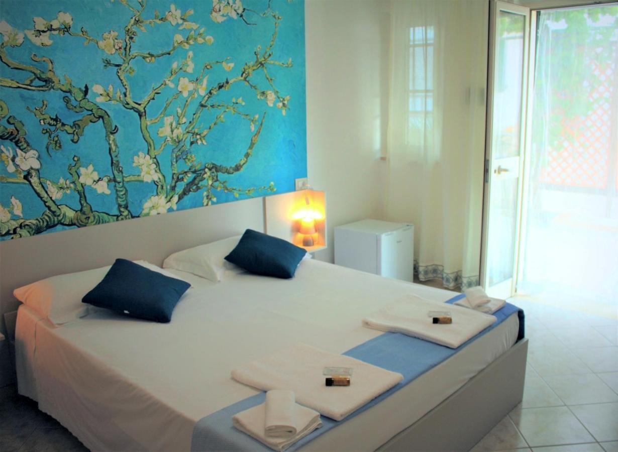 Hotel Vila Sejuda Peschici Exteriér fotografie